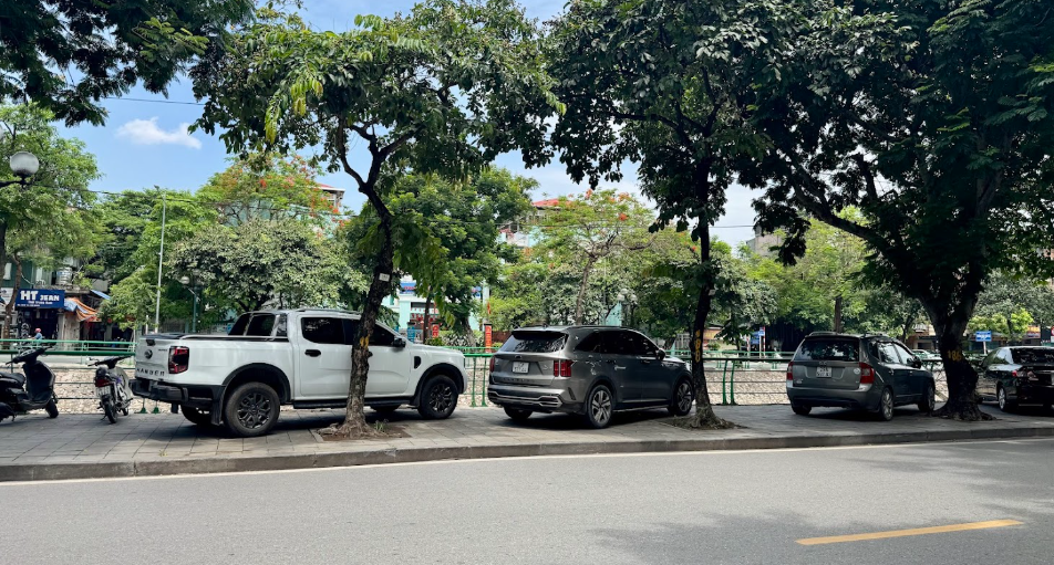 Phường Tương Mai: Tràn lan vi phạm trật tự đô thị.