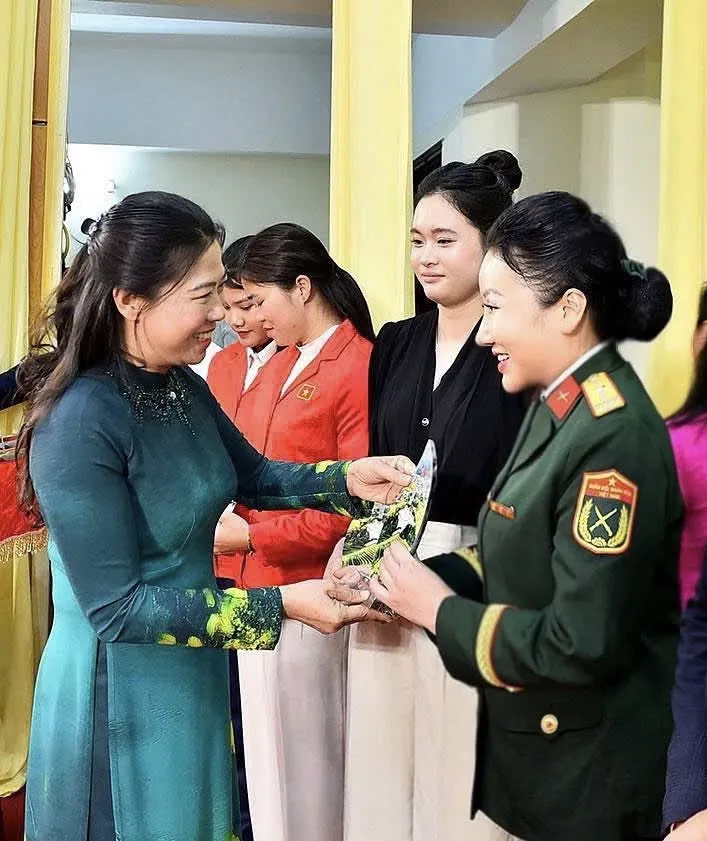 Từ tiếng chuông Đài hương đến bản hùng ca tri ân Tổ quốc