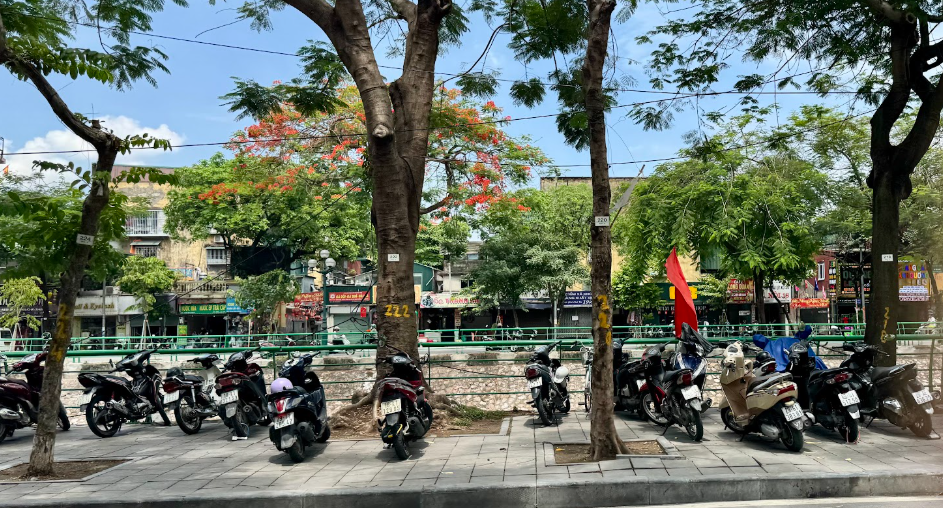 Phường Tương Mai: Tràn lan vi phạm trật tự đô thị.