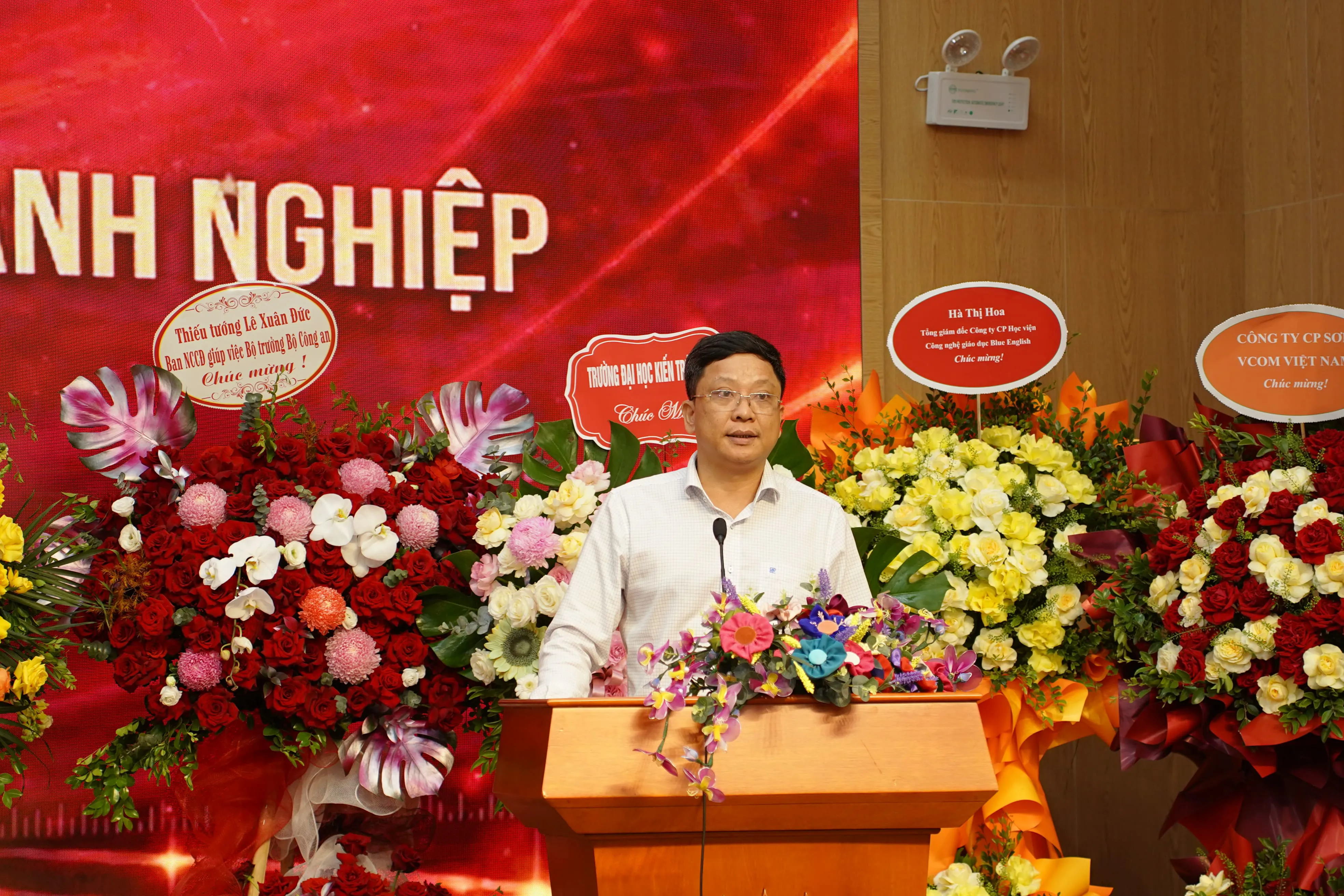 Ra mắt Viện Nghiên cứu Pháp luật và Chính sách Doanh nghiệp: Kết nối tri thức, đồng hành cùng cộng đồng doanh nghiệp