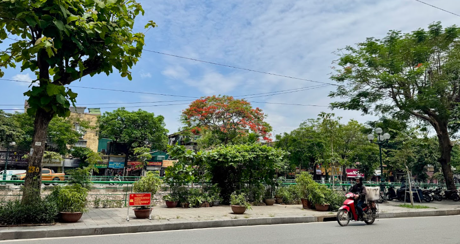 Phường Tương Mai: Tràn lan vi phạm trật tự đô thị.