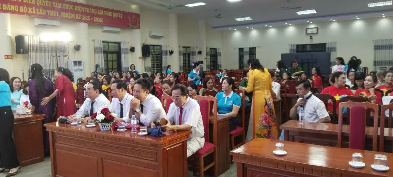 Ấm áp nghĩa tình trong buổi ra mắt mô hình “Chi hội Phụ nữ số” tại xã Ô Diên -Tp Hà Nội 