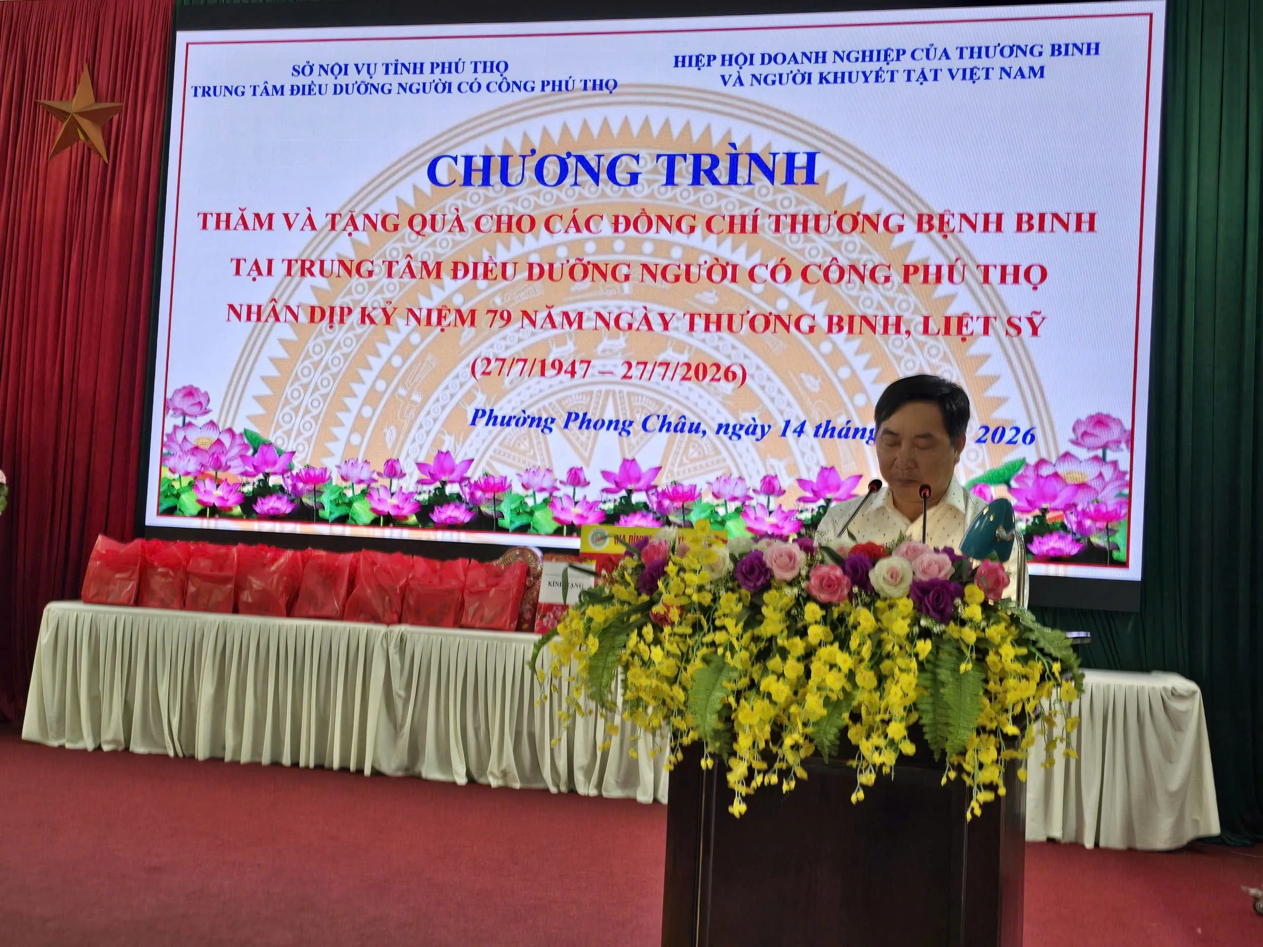 Hiệp hội VAIDE tới thăm và tặng quà thương bệnh binh tại Phú Thọ