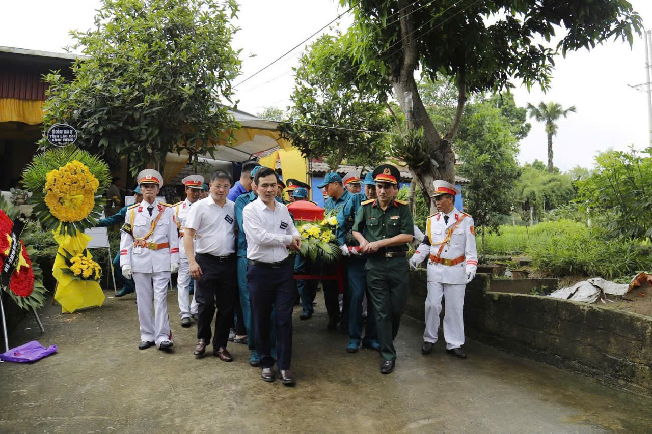 Phường Yên Bái (Lào Cai): Đón nhận, an táng hài cốt liệt sĩ Nguyễn Văn Nghị sau hơn nửa thế kỷ