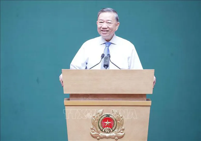 Tổng Bí thư, Chủ tịch nước Tô Lâm: Xây dựng lực lượng Cảnh sát nhân dân đáp ứng yêu cầu trong tình hình mới