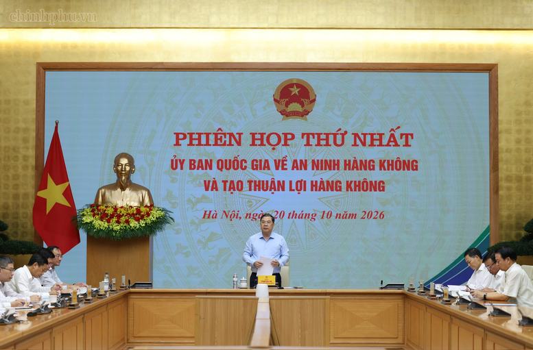 Tăng tốc hoàn thiện thể chế, tháo gỡ điểm nghẽn phát triển