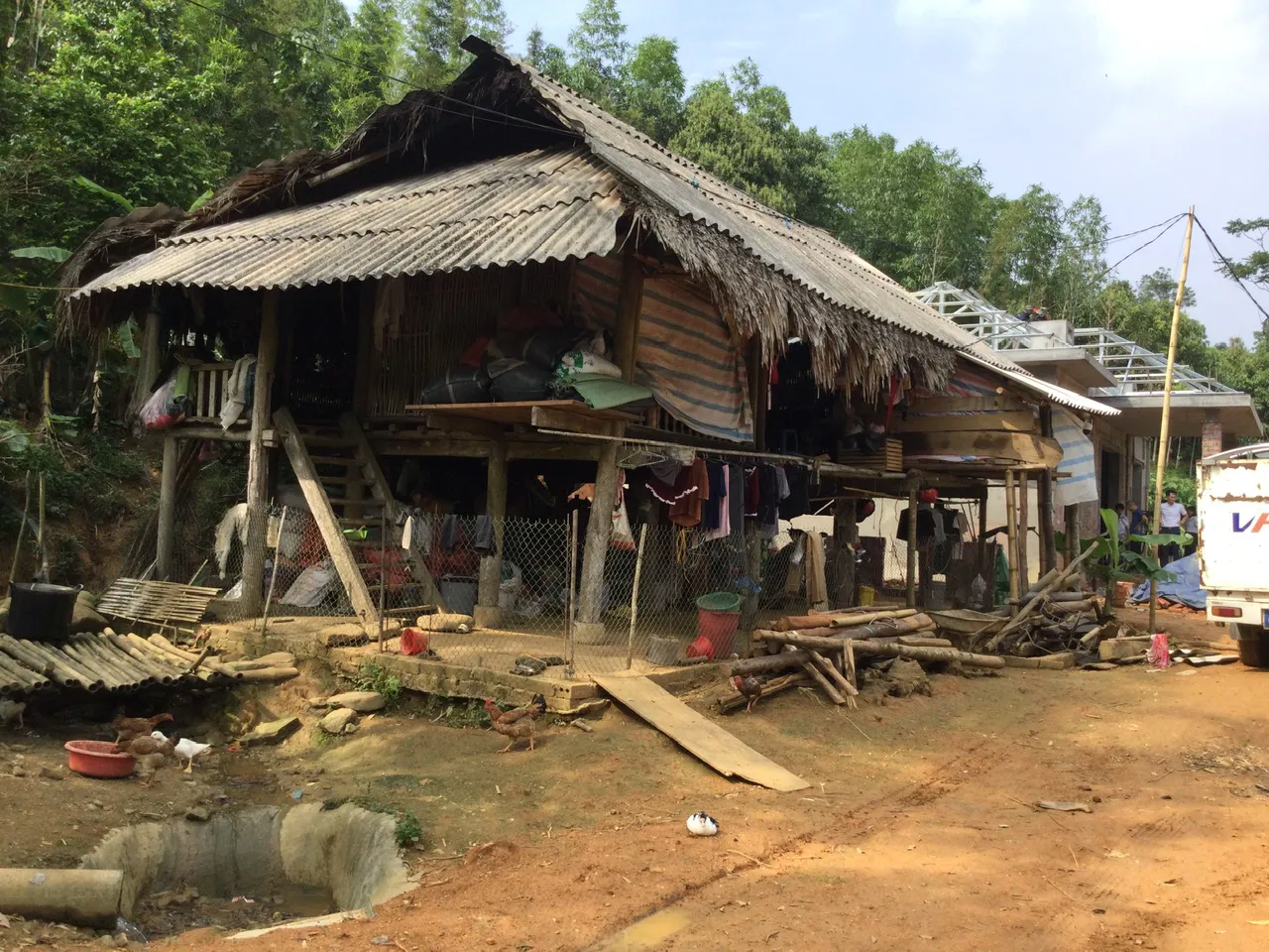 Khánh thành bàn giao nhà ở cho thân nhân liệt sỹ