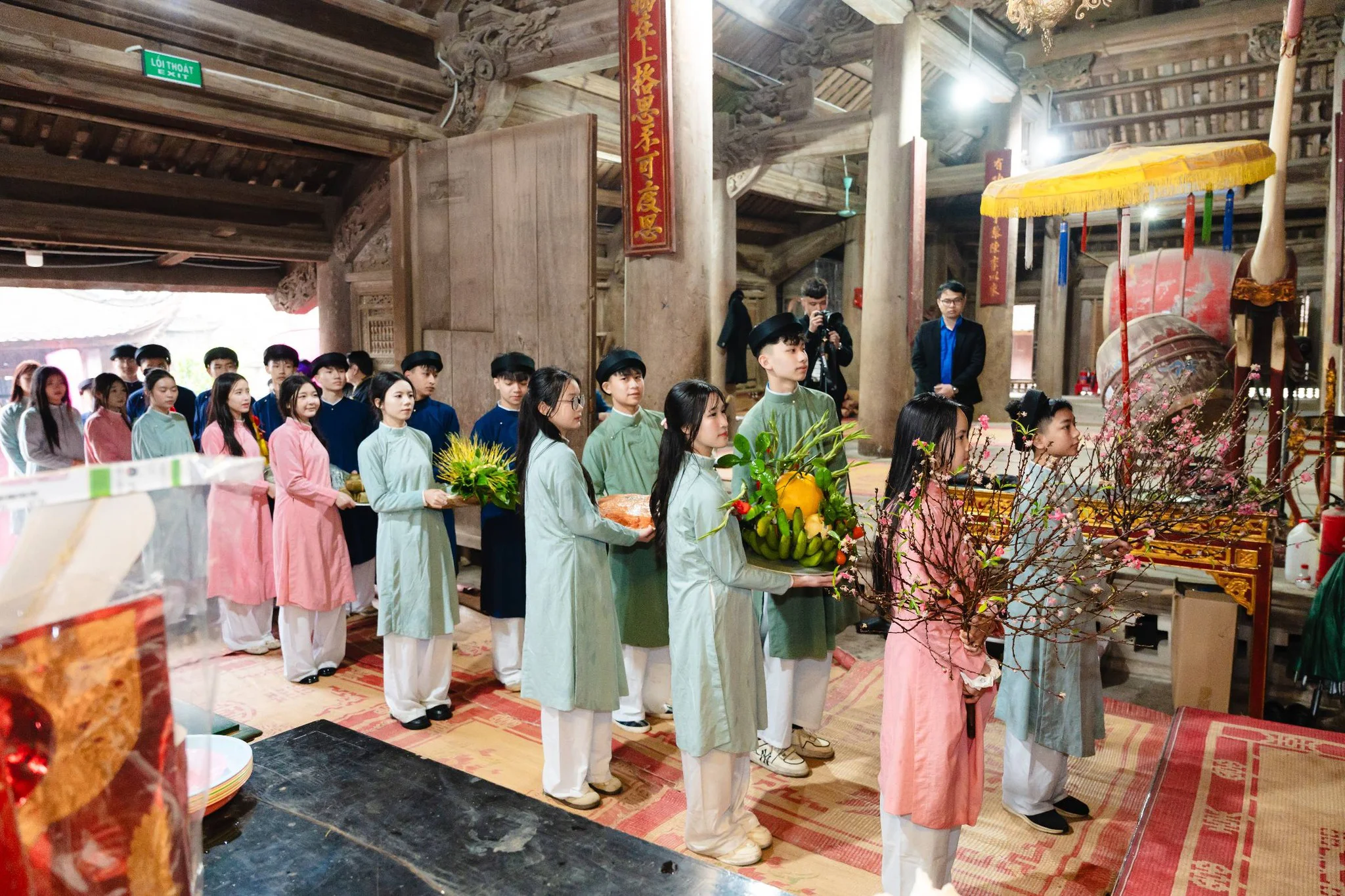 Ấn tượng với Lễ hội tái hiện Tết cổ truyền tại Đình So, Hà Nội