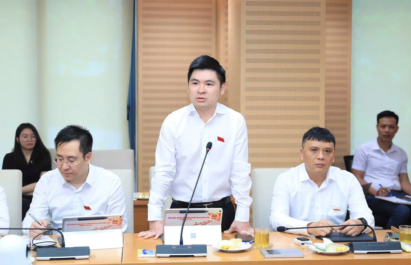 Đại biểu HĐND Đỗ Vinh Quang hiện thực hóa cam kết về bóng đá học đường