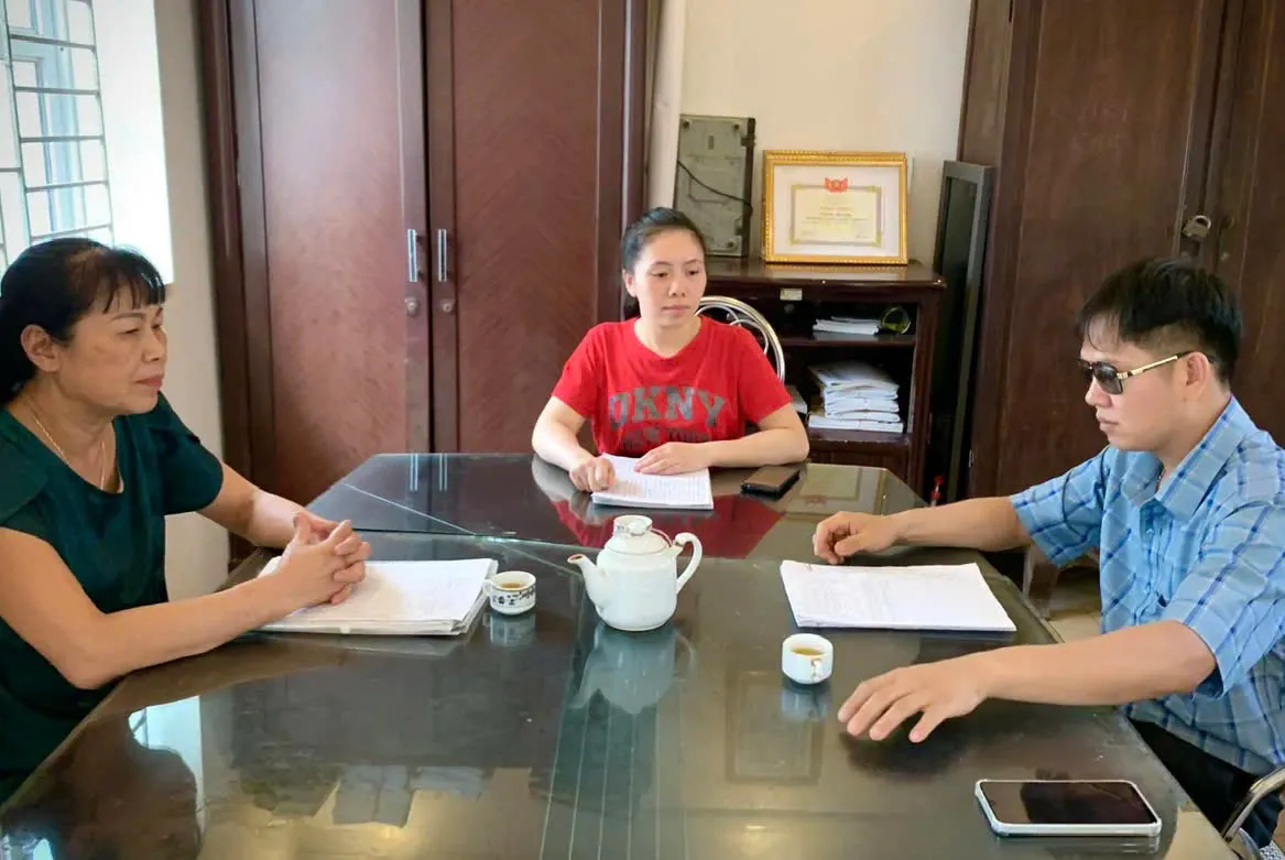 Hội Người mù phường Nam Định đang cần sự giúp đỡ về “đầu ra” cho sản phẩm tăm tre