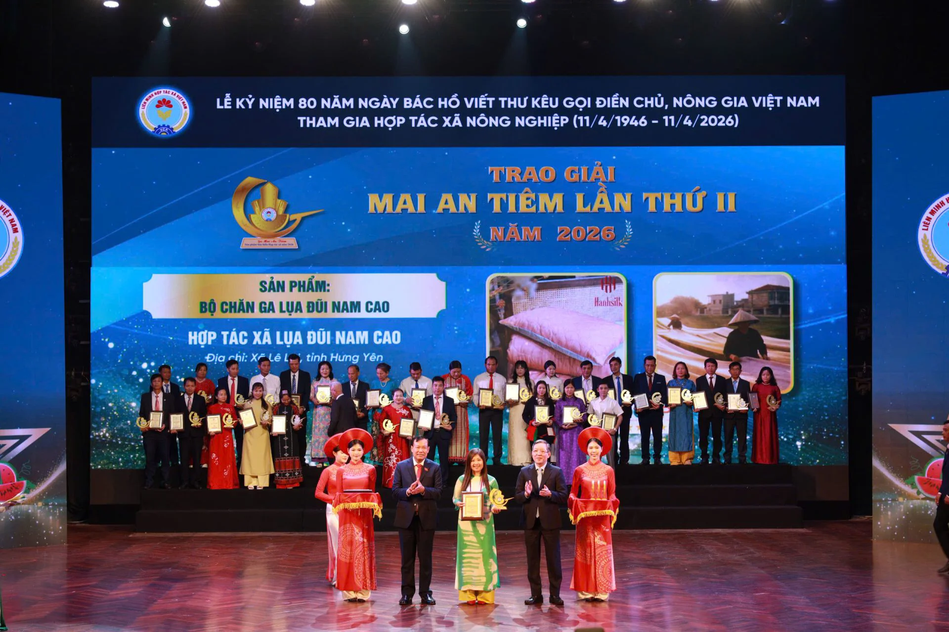 Vinh danh 100 hợp tác xã, sản phẩm hợp tác xã tiêu biểu