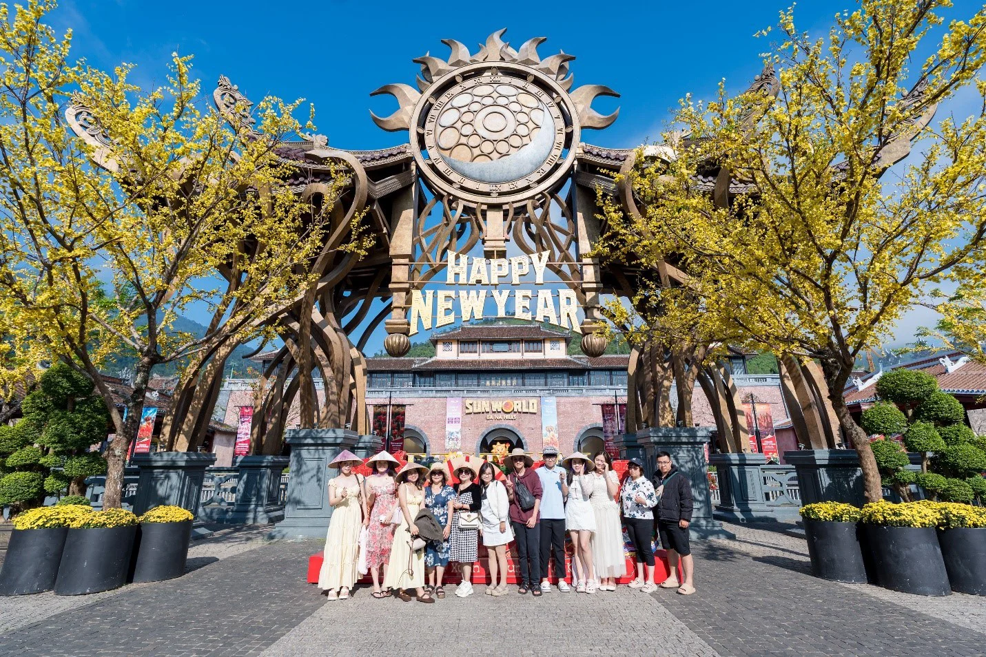 Không chỉ có Lễ hội hoa Tulip trên đỉnh Bà Nà, đây mới là lý do khiến Đà Nẵng hút khách trong tháng 3