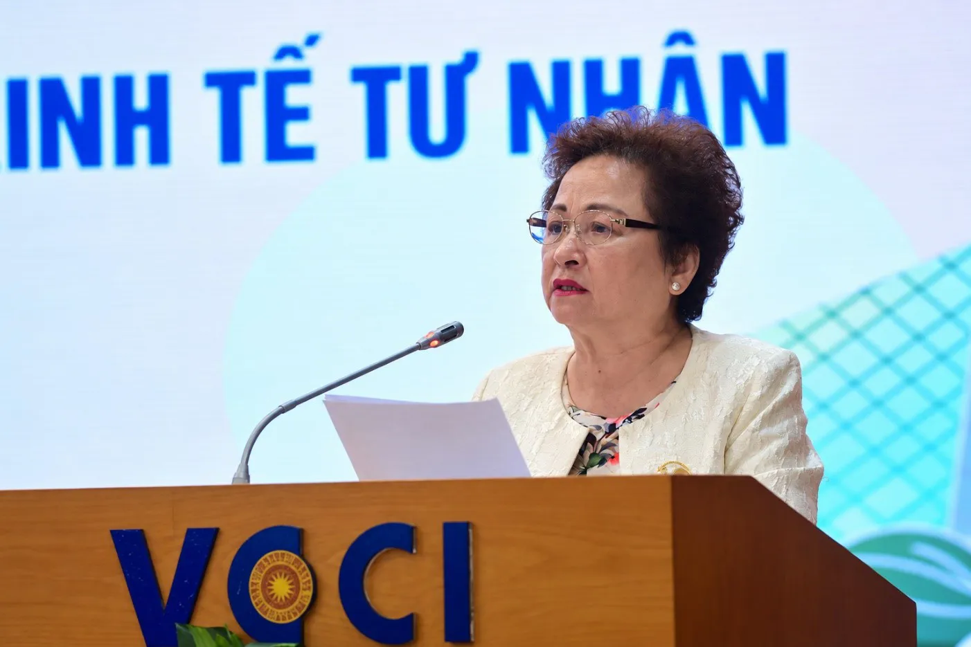 Anh hùng Lao động Nguyễn Thị Nga được vinh danh Doanh nhân Việt Nam tiêu biểu xuất sắc – Cúp Thánh Gióng năm 2026