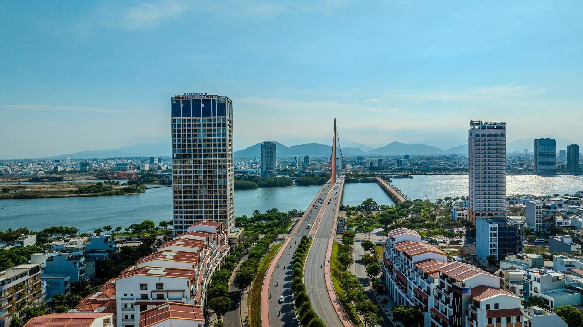 “Choáng” với tiến độ pháp lý các tòa căn hộ Sun Group tại Đà Nẵng