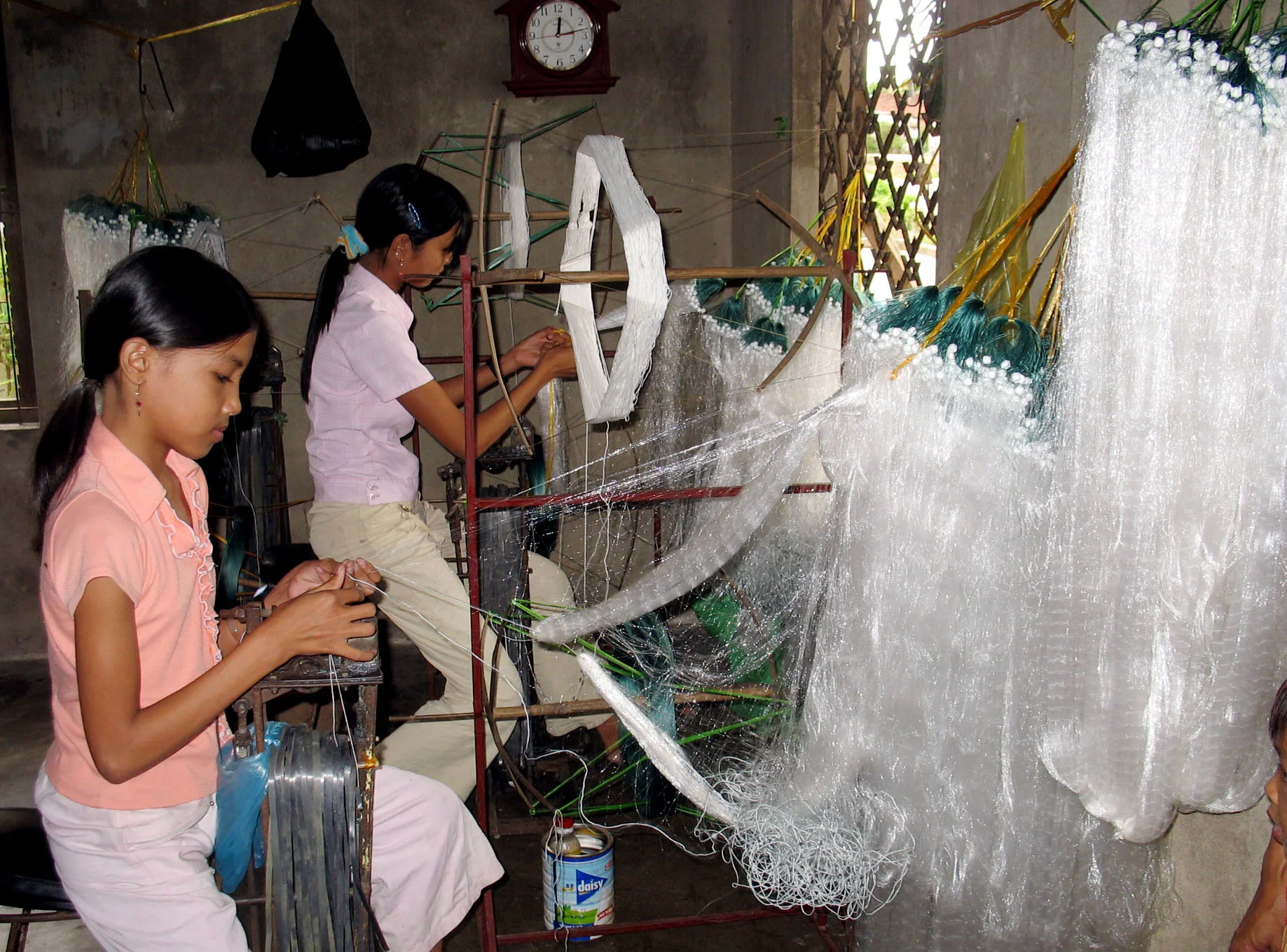 Lao động chưa thành niên:  Những quy định cần lưu ý để hướng nghiệp cho đúng!