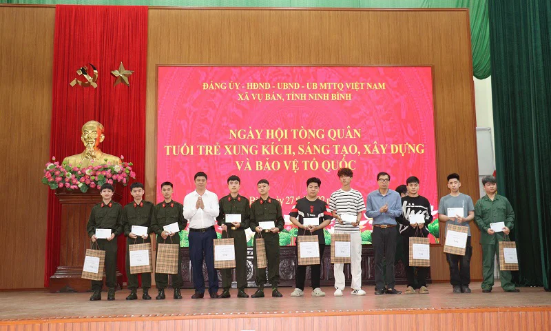 Xã Vụ Bản tổ chức 