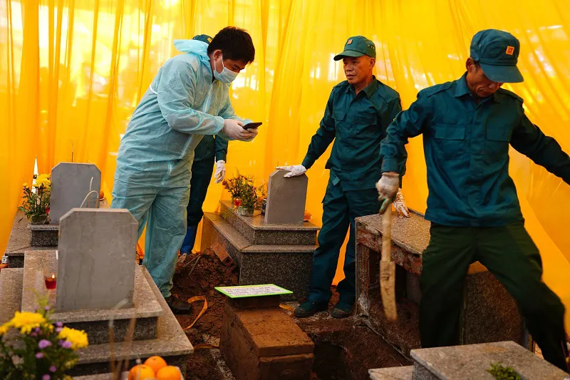 Hành trình trả lại tên cho liệt sĩ: Ninh Bình triển khai lấy mẫu ADN tại Nghĩa trang Yên Phương