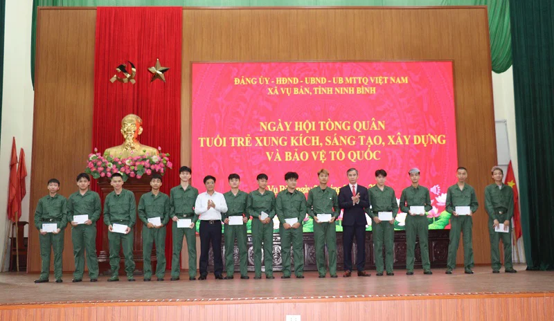 Xã Vụ Bản tổ chức 