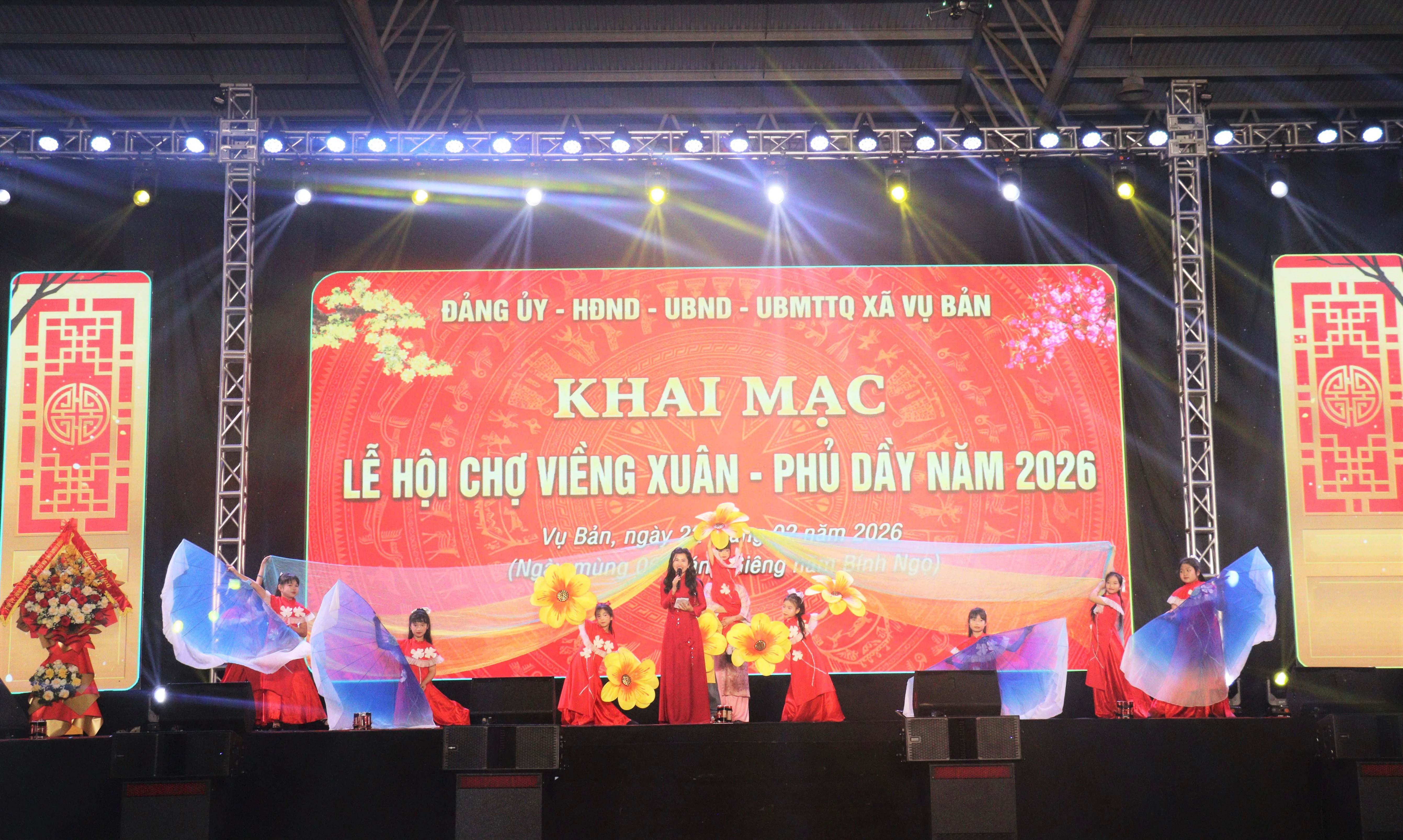 Lễ khai mạc Lễ hội Chợ Viềng xuân - Phủ Dầy năm Bính Ngọ 2026 