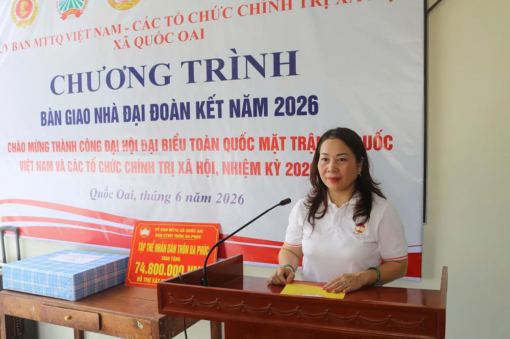 Trao Nhà Đại đoàn kết cho vợ liệt sĩ  tại Quốc Oai