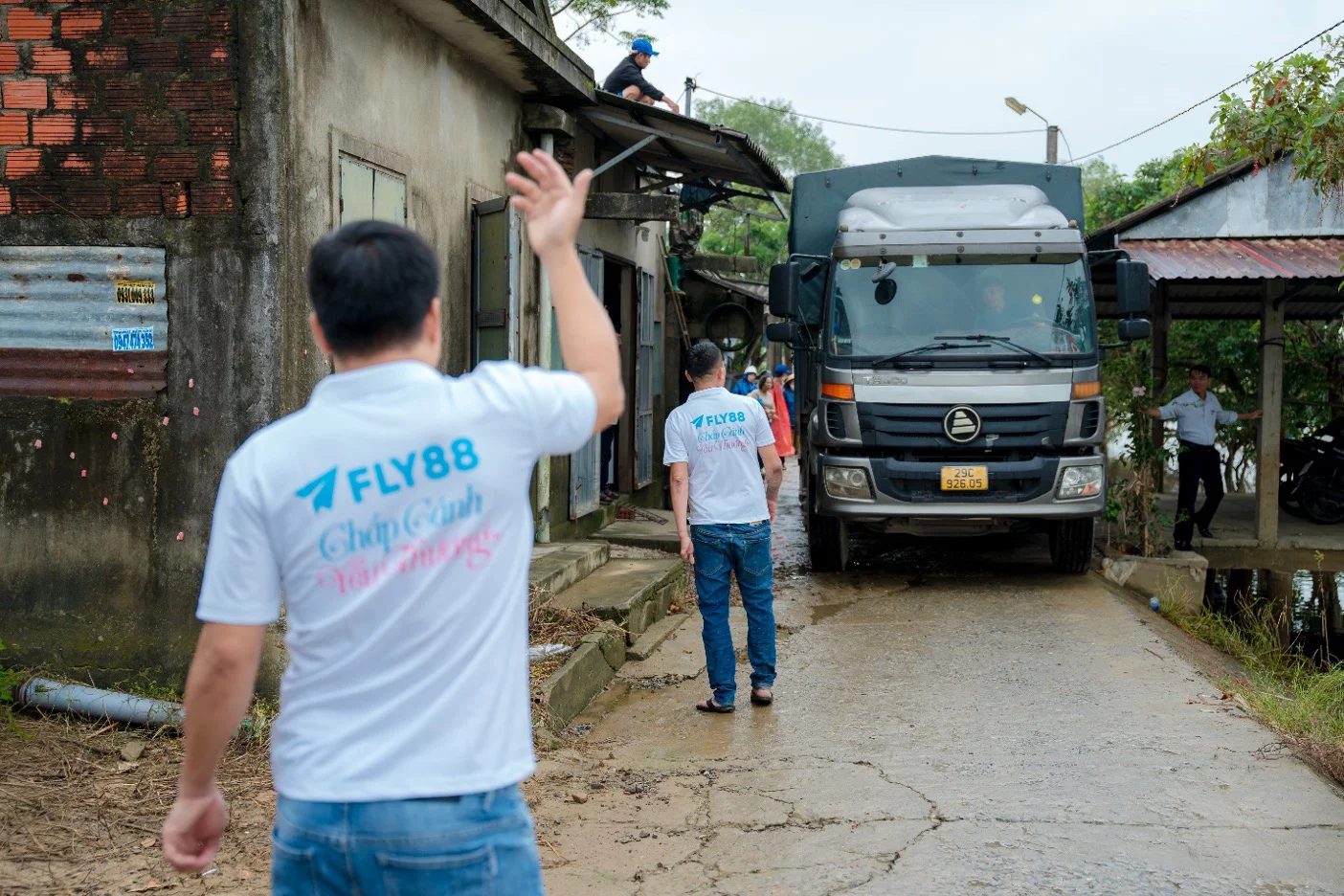 Công ty FLY88 - miền Trung ấm lại trong hành trình nhân ái