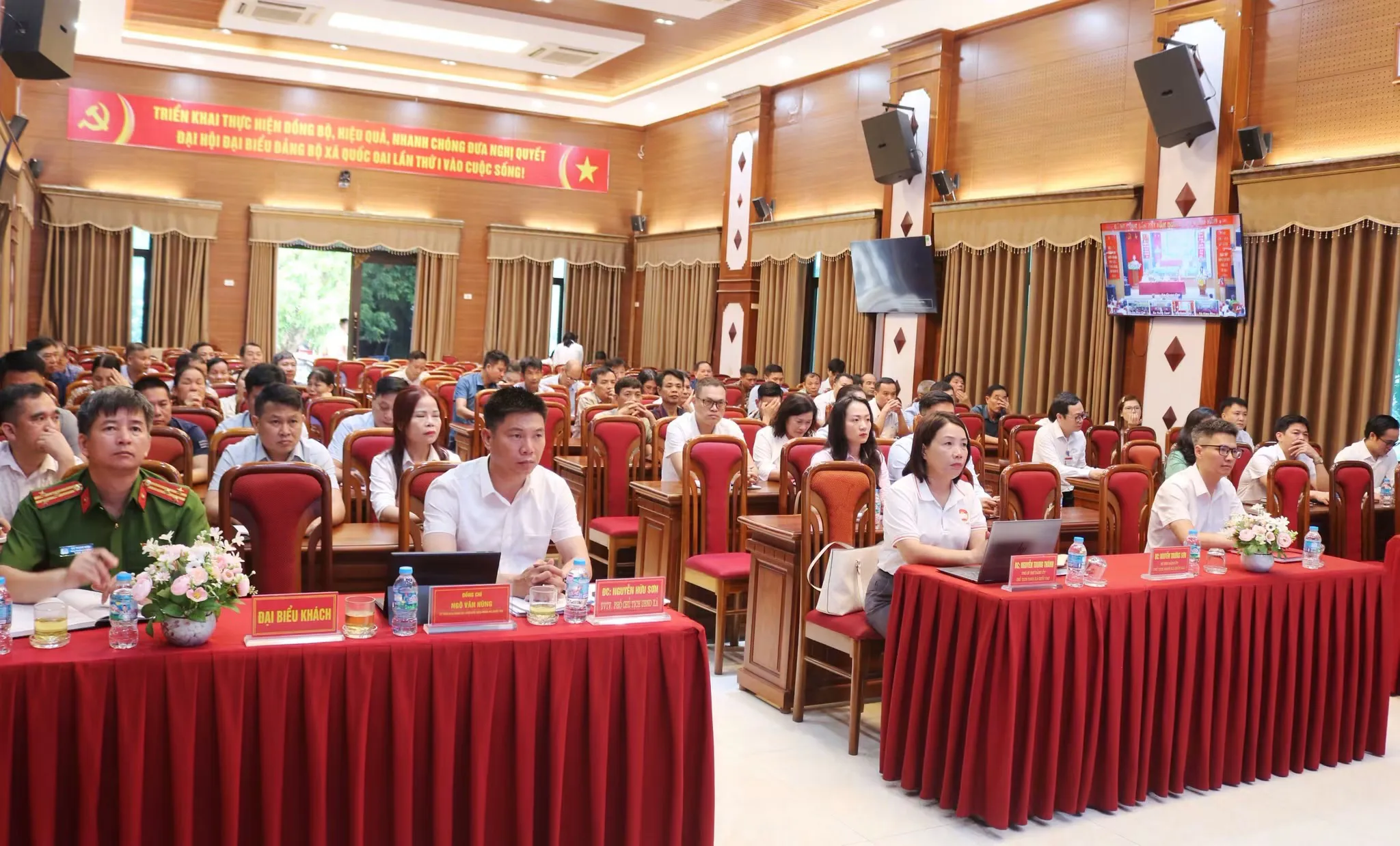 Cử tri Quốc Oai kiến nghị nhiều vấn đề dân sinh trước kỳ họp giữa năm 2026 của HĐND thành phố Hà Nội