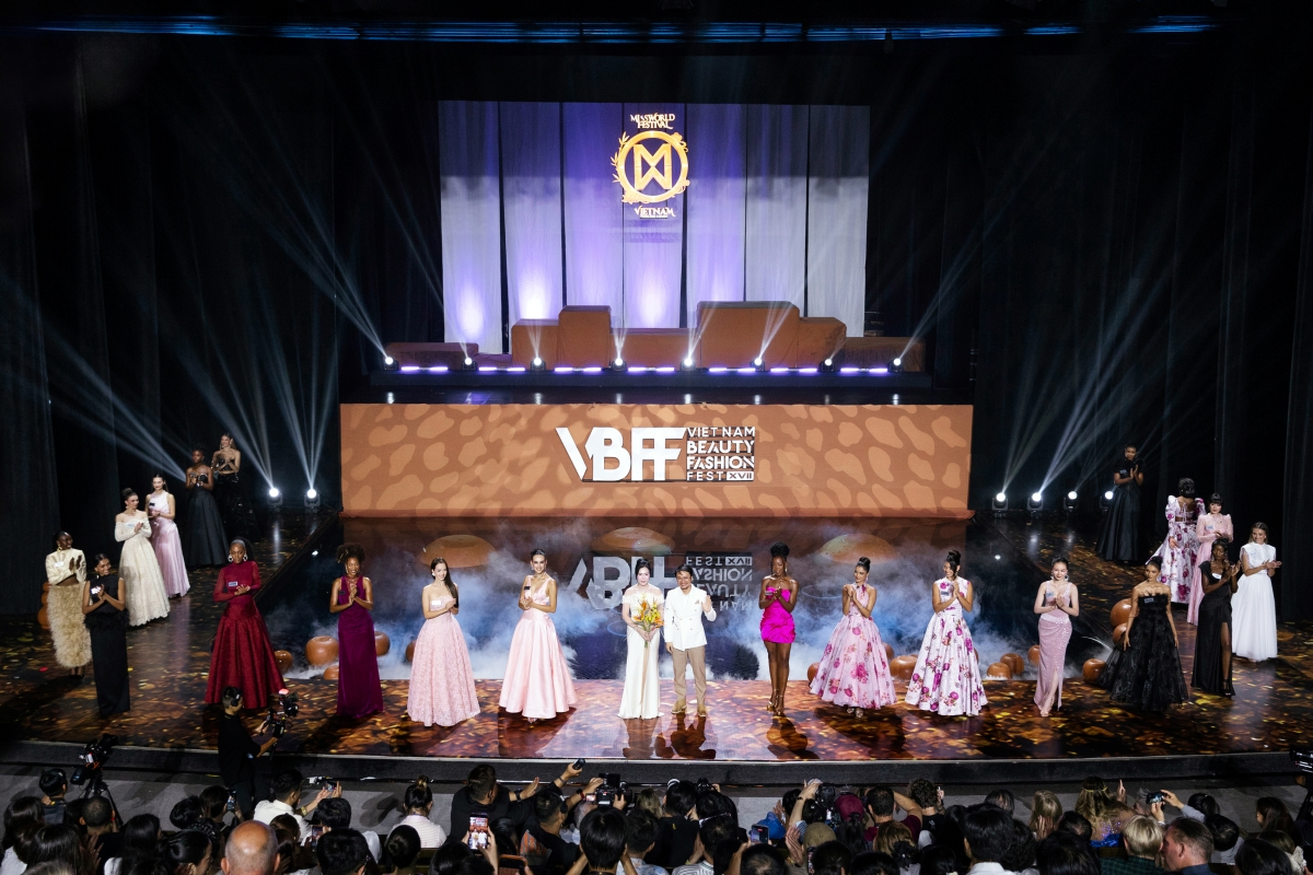 Bộ sưu tập The Aura of Elise sáng chói trong đêm thi Top Model của Miss World 2026