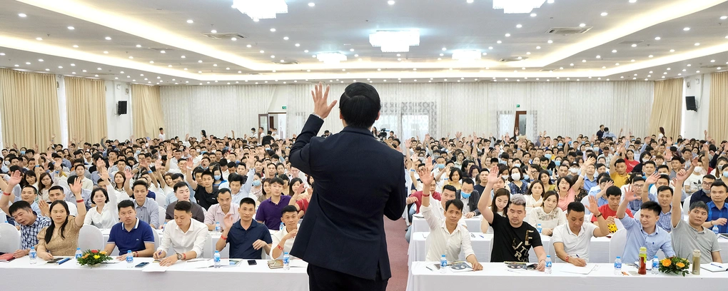 Bán khóa học làm giàu hàng trăm triệu đồng liệu còn là 'mỏ vàng' khởi nghiệp?