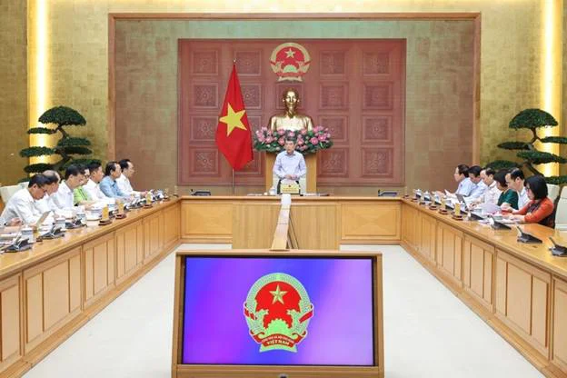 Thủ tướng Chính phủ: Giáo dục và đào tạo là quốc sách hàng đầu, thúc đẩy tăng năng suất lao động, tạo động lực phát triển kinh tế