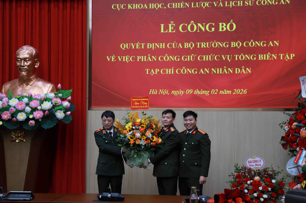 Thiếu tướng Phạm Khải được phân công Kiêm nhiệm chức vụ Tổng biên tập Tạp chí CAND