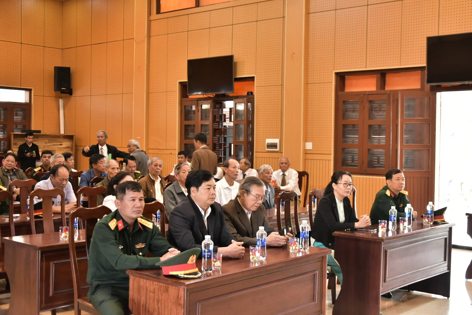 Cử tri phường An Khê (Gia Lai) tích cực tham gia bầu cử