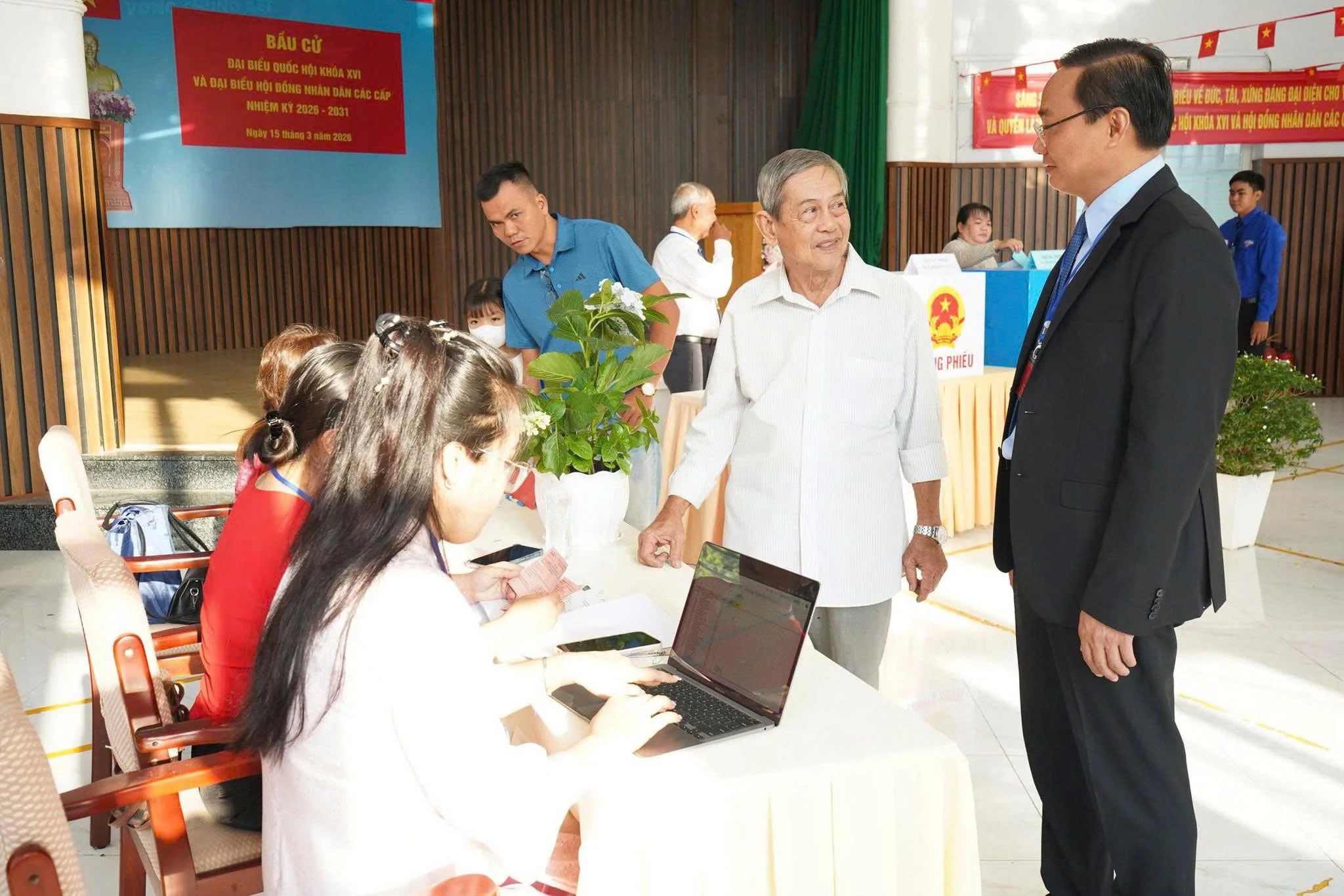 Ngày hội non sông tại xã Nhà Bè: 73 khu vực bỏ phiếu đồng loạt khai mạc