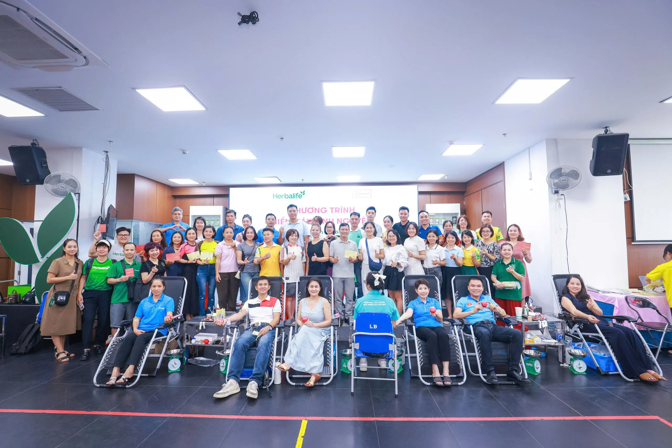 Herbalife Việt Nam tổ chức Ngày Hiến Máu Tình Nguyện 2026 tại TP. Hồ Chí Minh và Hà Nội, tiếp nhận 183 đơn vị máu
