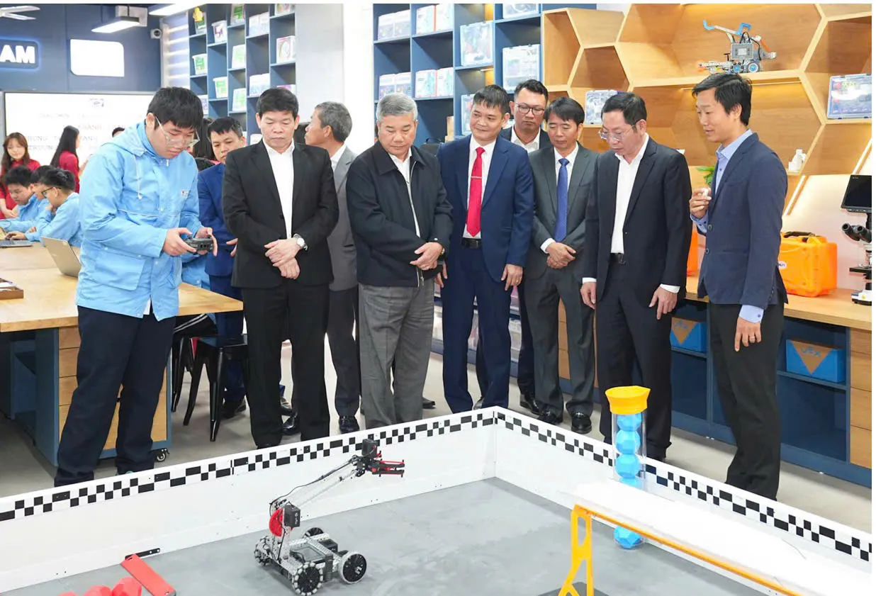 TP.Hải Phòng luôn tạo động lực cho các trường bước vào năm học mới