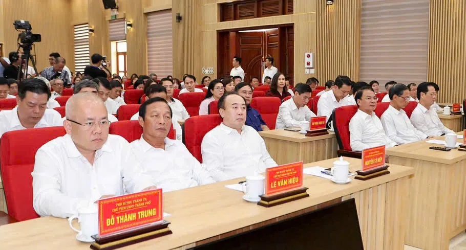 Thủ tướng Chính phủ Lê Minh Hưng tiếp xúc cử tri TP.Hải Phòng