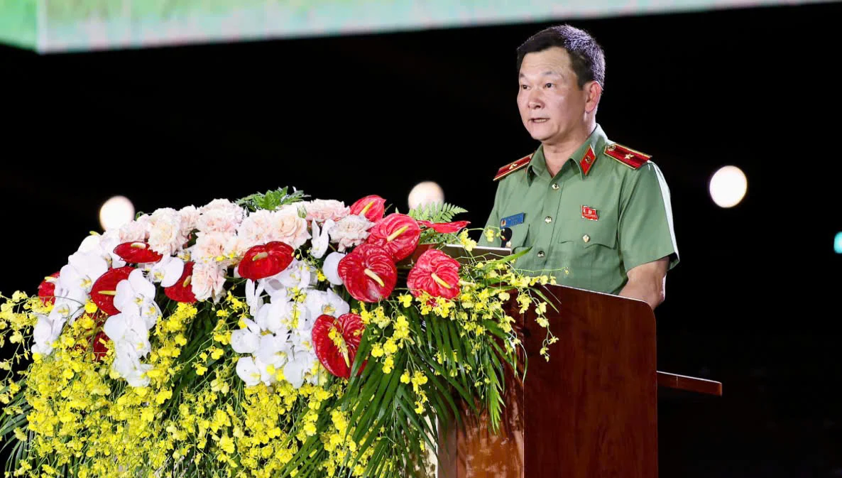 Sôi nổi đêm Gala “Tổ quốc bình yên - Hải Phòng rực sáng”