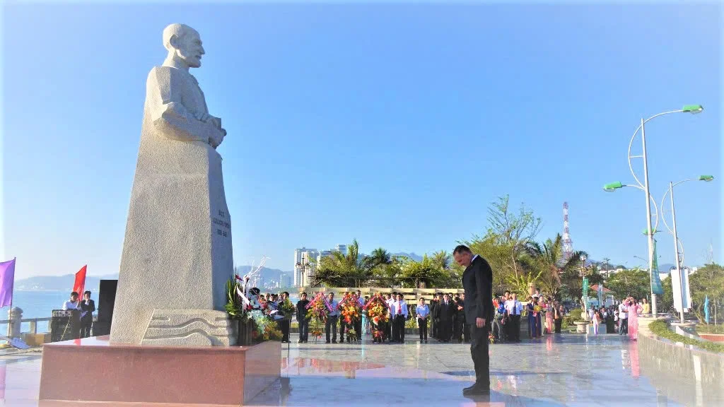                                          Bác sĩ lừng danh có trái tim nhân hậu