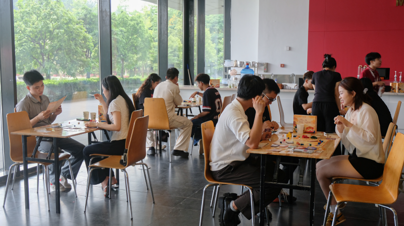 Cổ Nghệ Tân Giao: Không gian trải nghiệm độc đáo với Boardgame “Phú Hộ Làng Nghề”