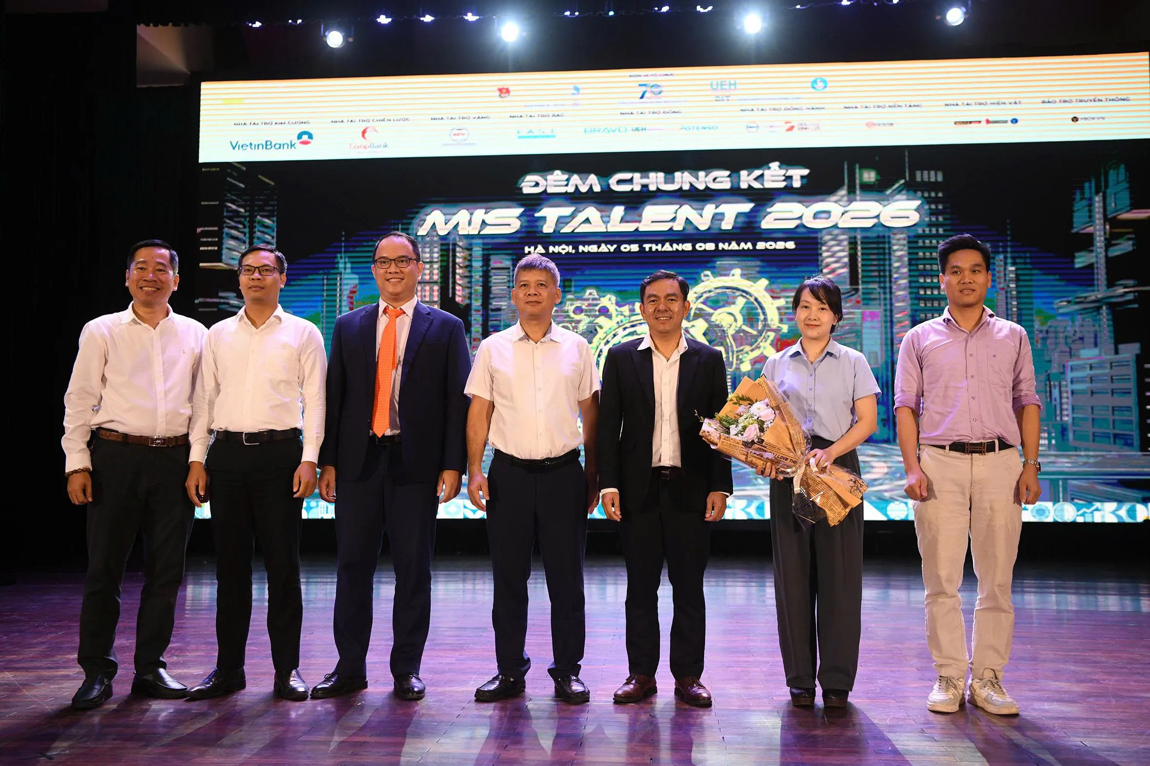 Sinh viên cả nước tranh tài thiết kế tác nhân AI tối ưu vận hành doanh nghiệp