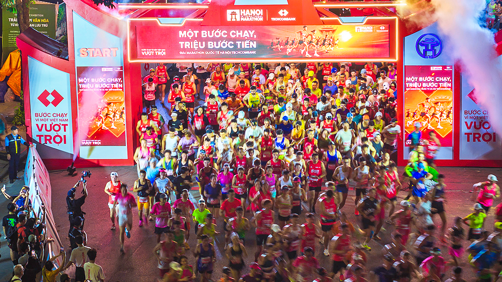 Hà Nội năng động qua những khoảnh khắc Marathon