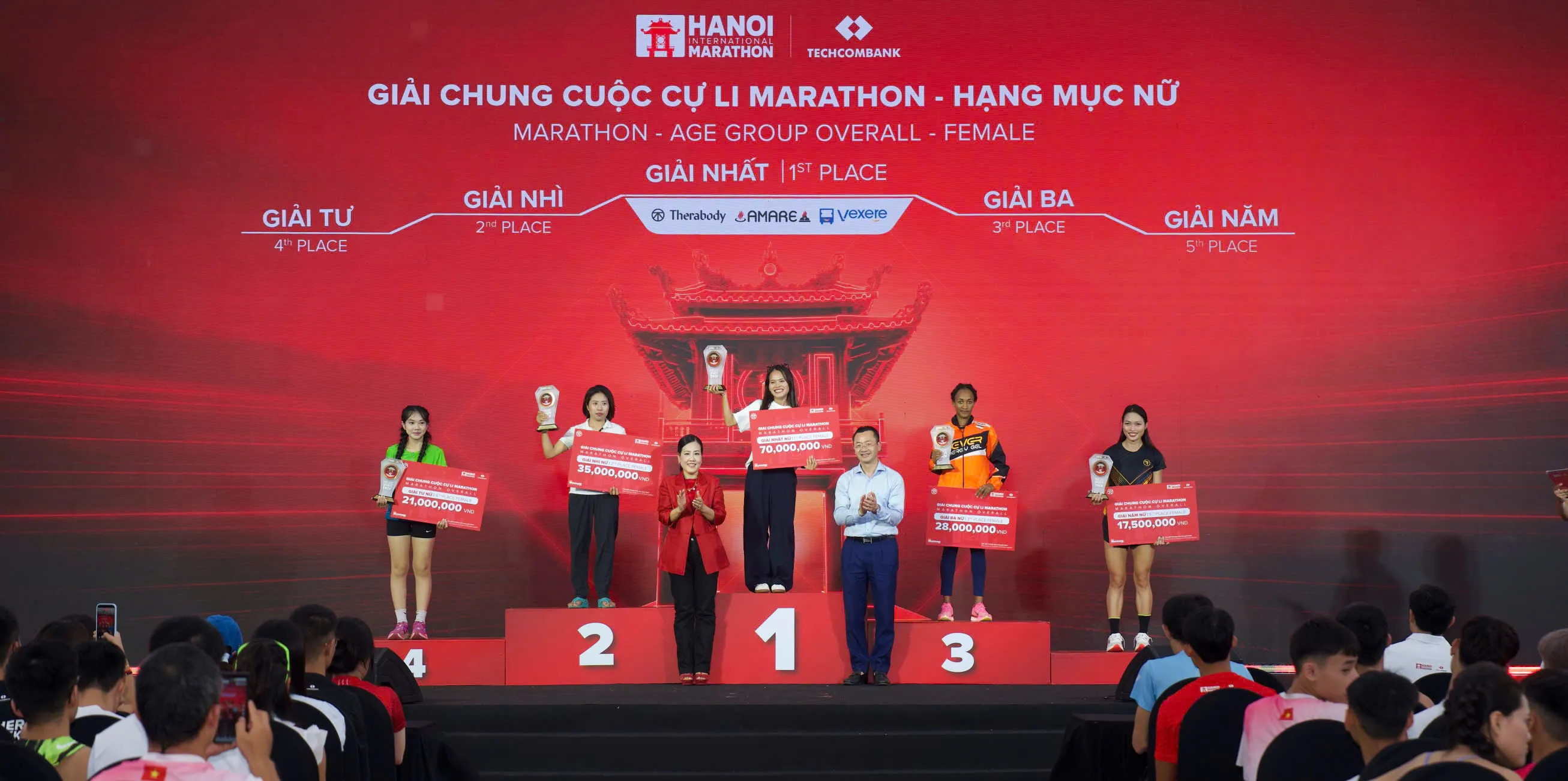 Hà Nội năng động qua những khoảnh khắc Marathon