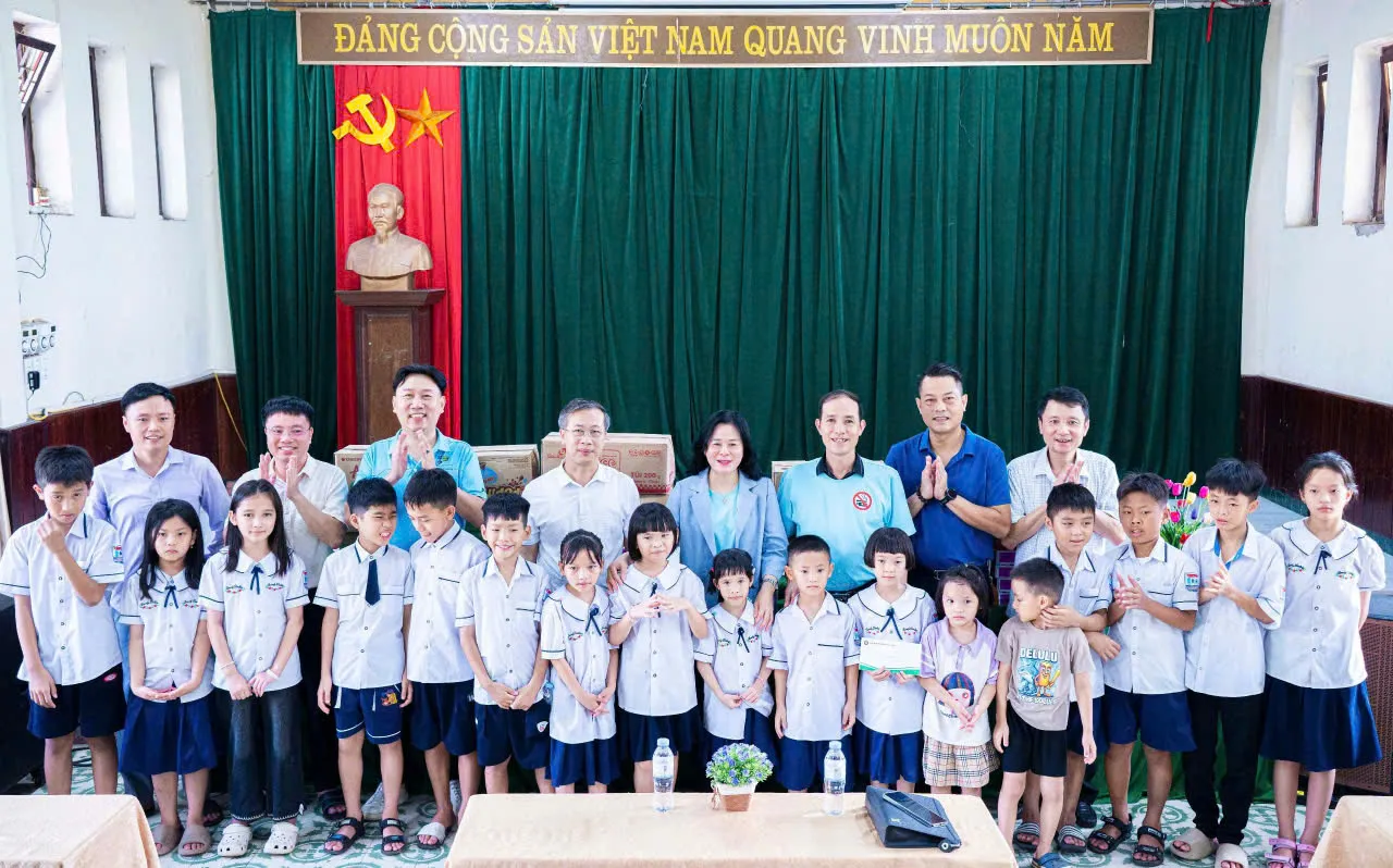 Nhiều hoạt động ý nghĩa trước giải Tennis báo chí Nghệ An lần thứ 8