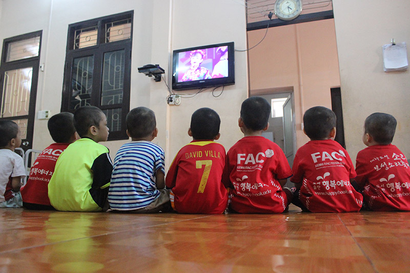 9 bé trai bị bắt cóc: Chưa thấy cha mẹ đâu