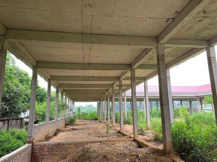 Trung tâm Chăm sóc và Nuôi dưỡng người tâm thần Hà Nội do Công ty Poliland thực hiện chậm tiến độ trước đó.