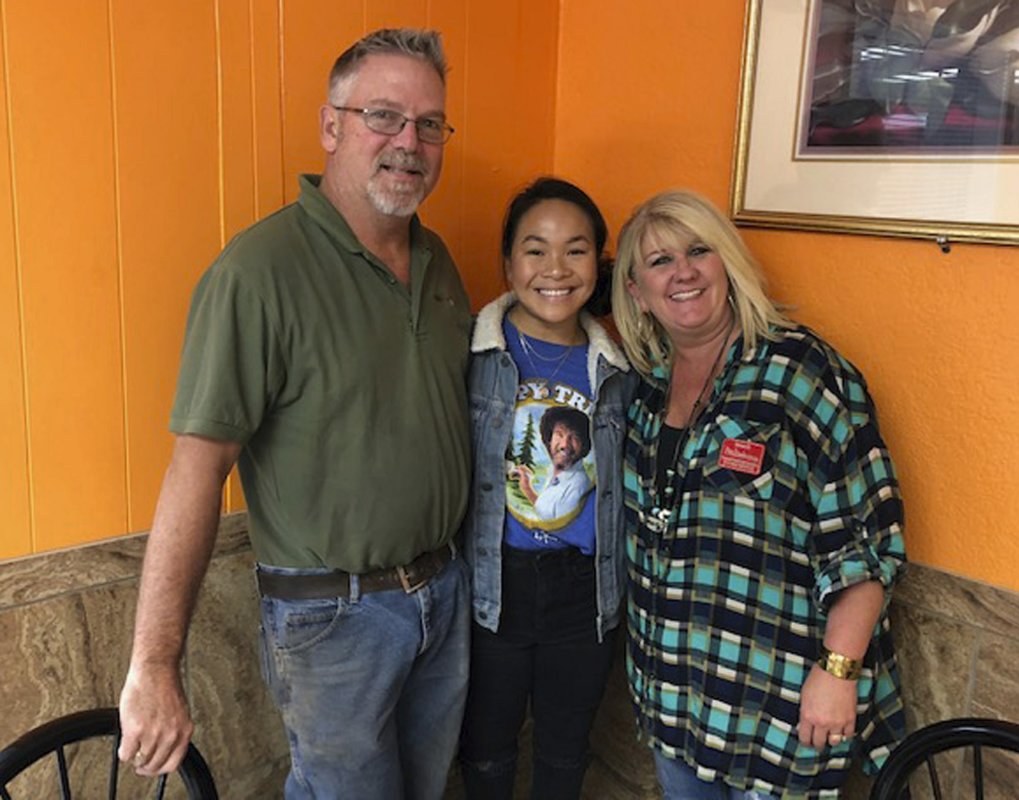 Haven Shepherd và bố mẹ nuôi